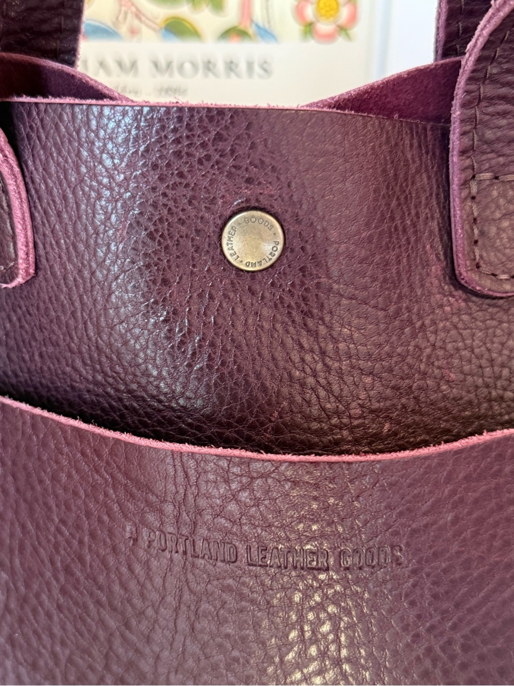 Portland leather Tote Bag in Plum - Picture 2 of 3